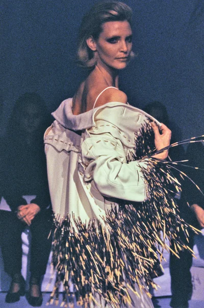 Look 50